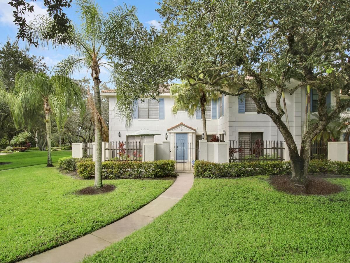 MLS #R11095118 image #0