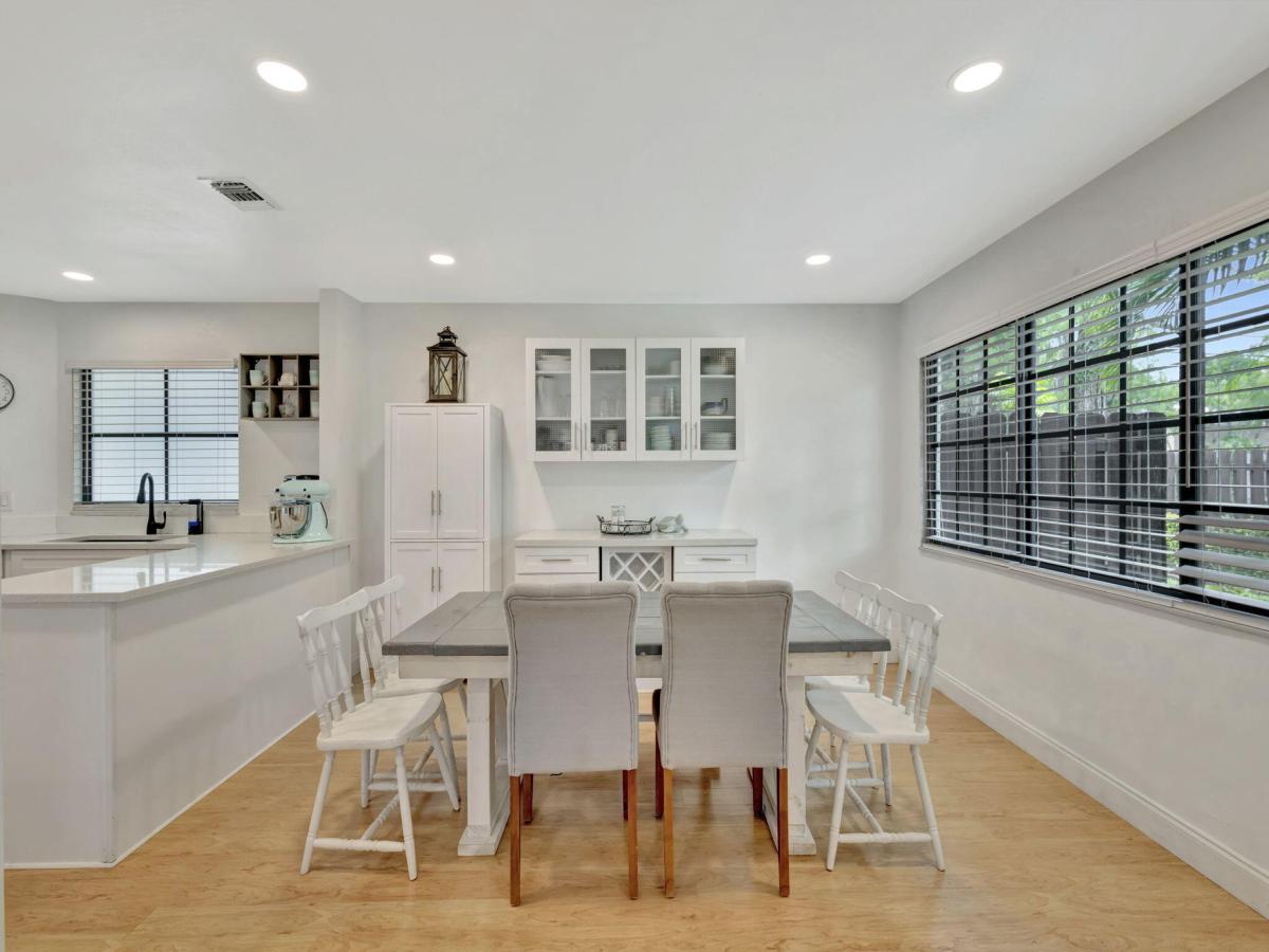 MLS #R11097241 image #0