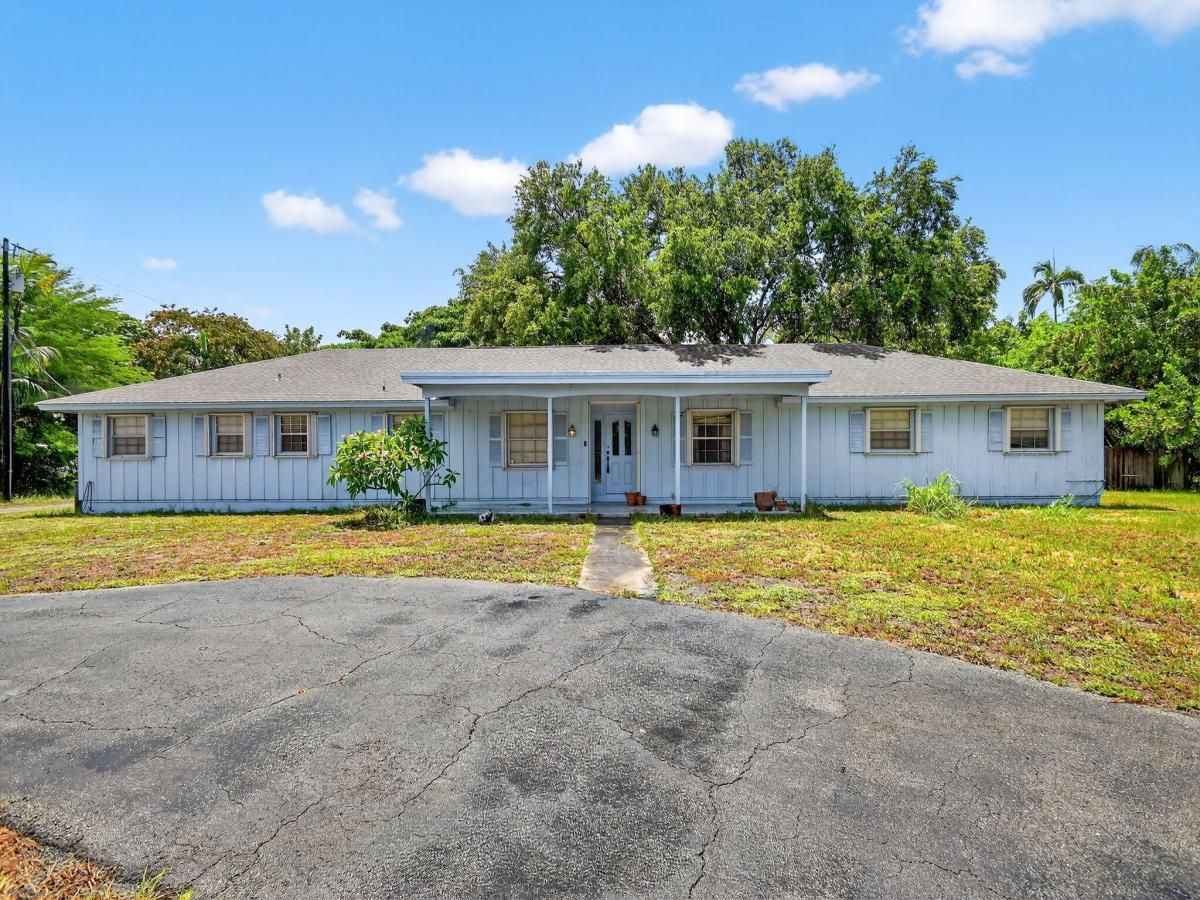 MLS #R11104119 image #0