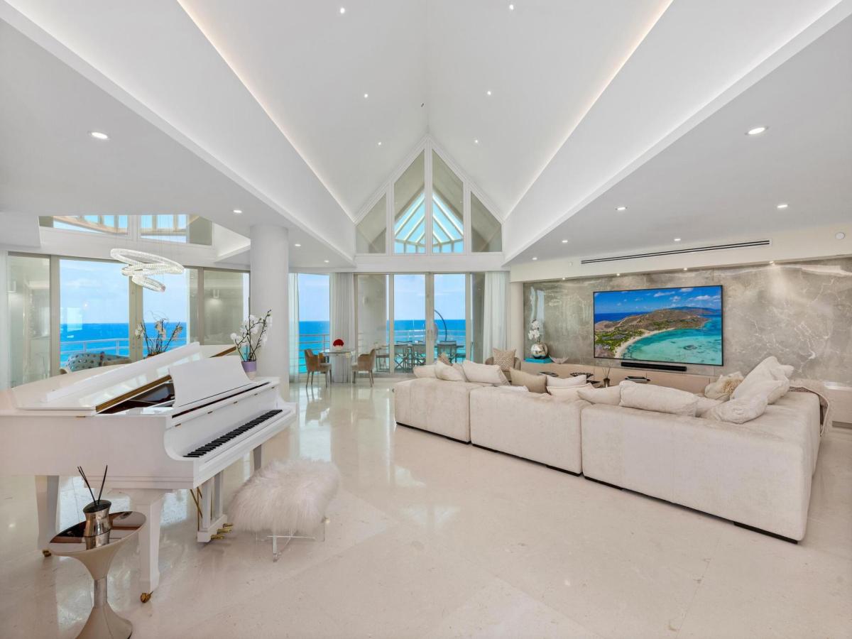 MLS #R11104396 image #0