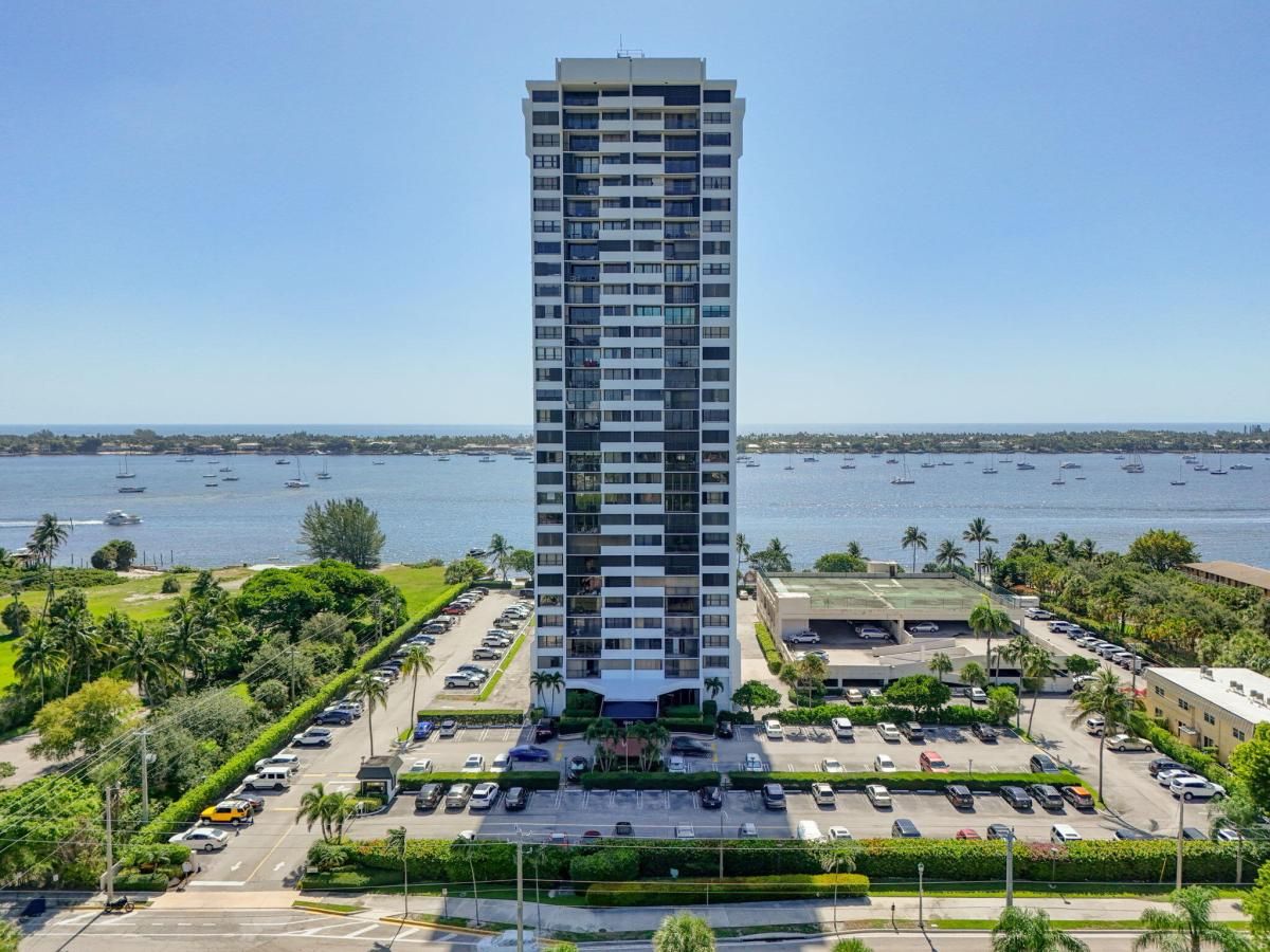 MLS #R11109132 image #0