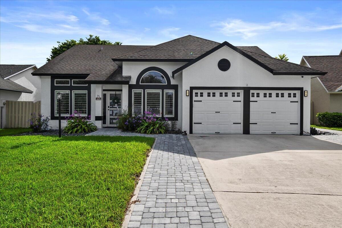 MLS #R11109397 image #0