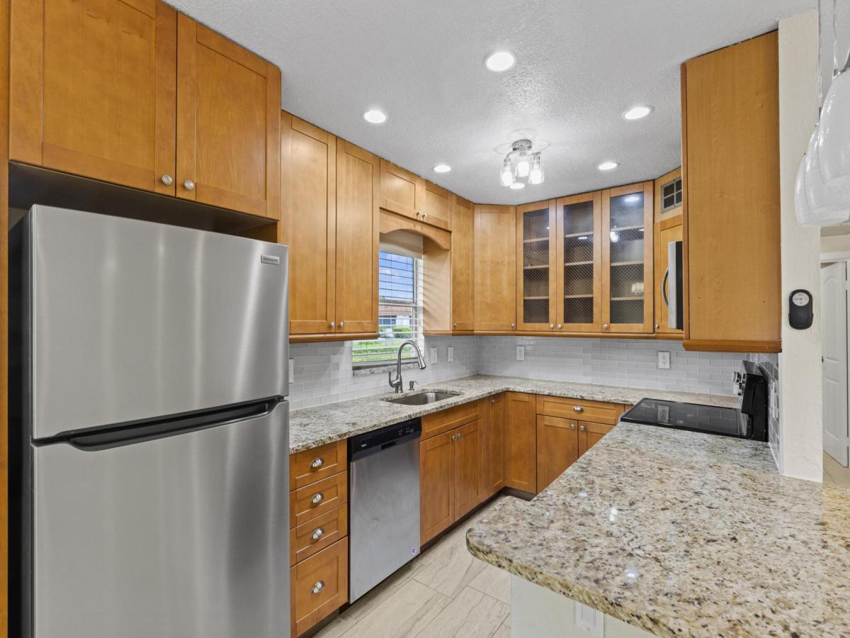 MLS #R11115897 image #0