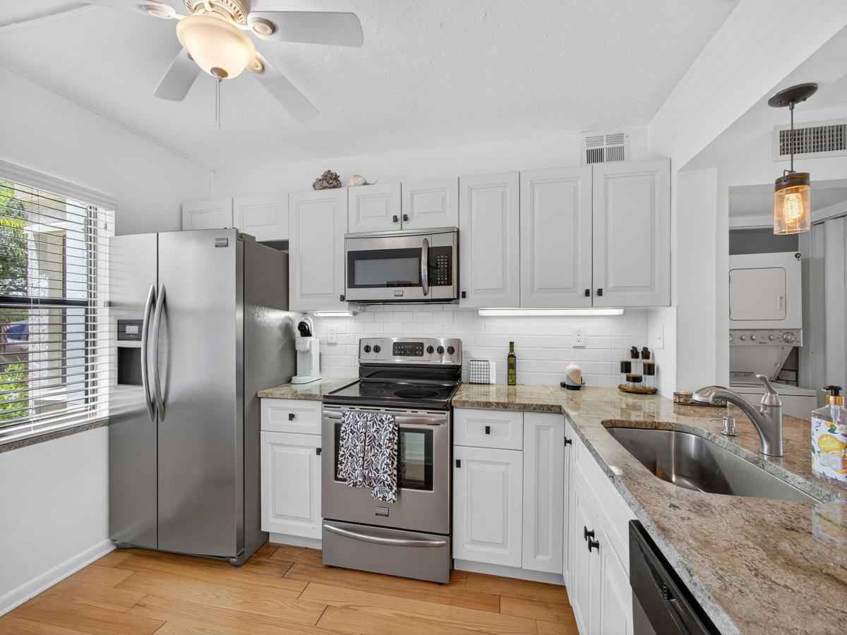 MLS #R11116409 image #0