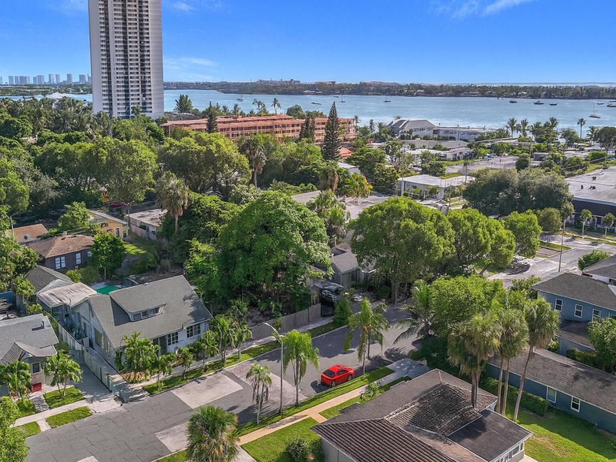 MLS #R11117717 image #0