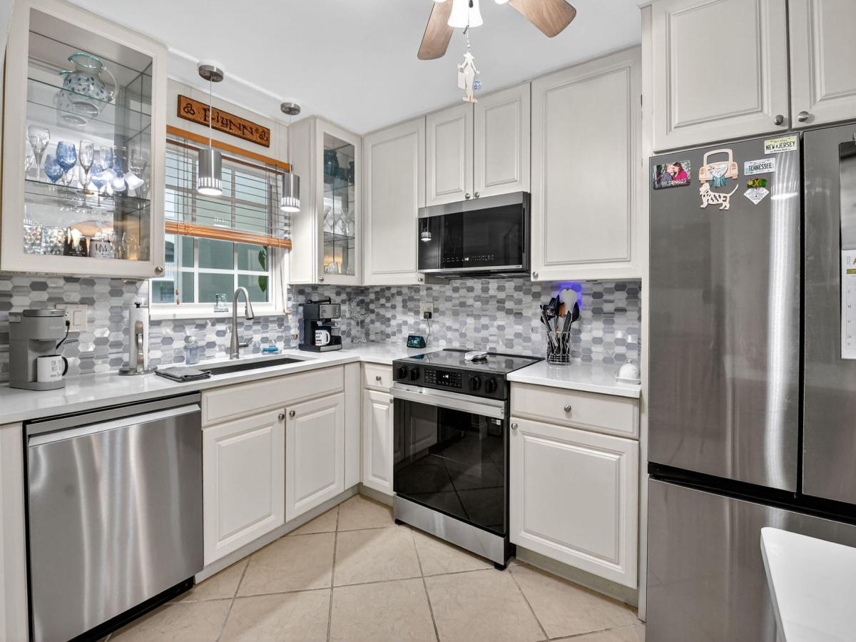 MLS #R11118095 image #0