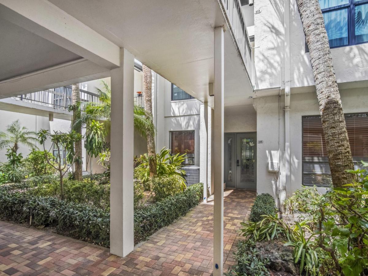 MLS #R11120280 image #0