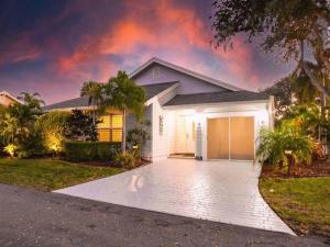 MLS #R11120482 image #0