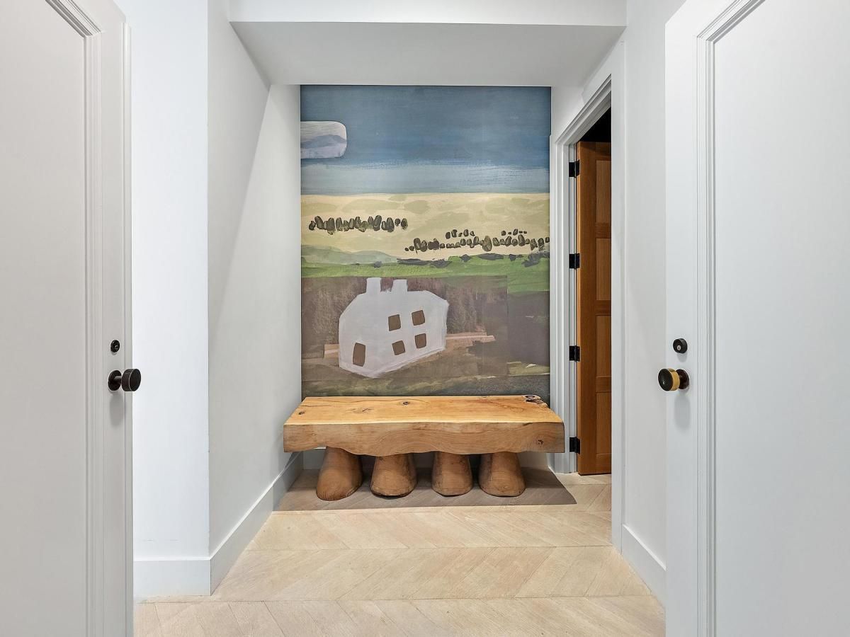 MLS #R11125037 image #0