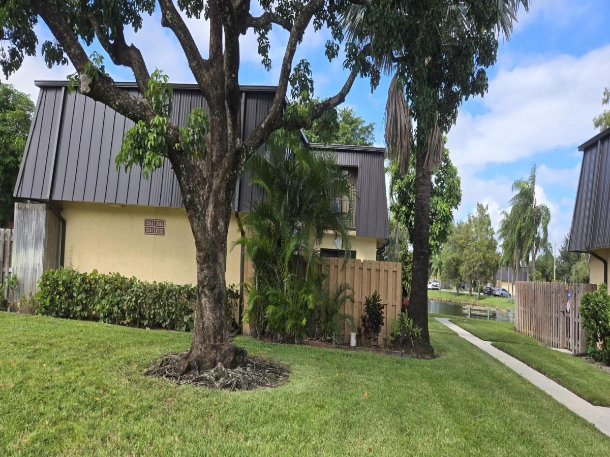 MLS #R11128929 image #0