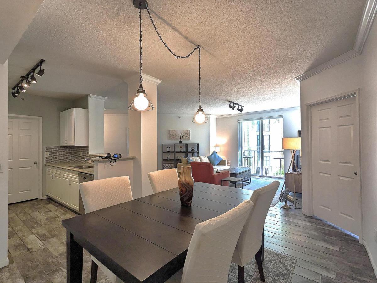 MLS #R11129428 image #0