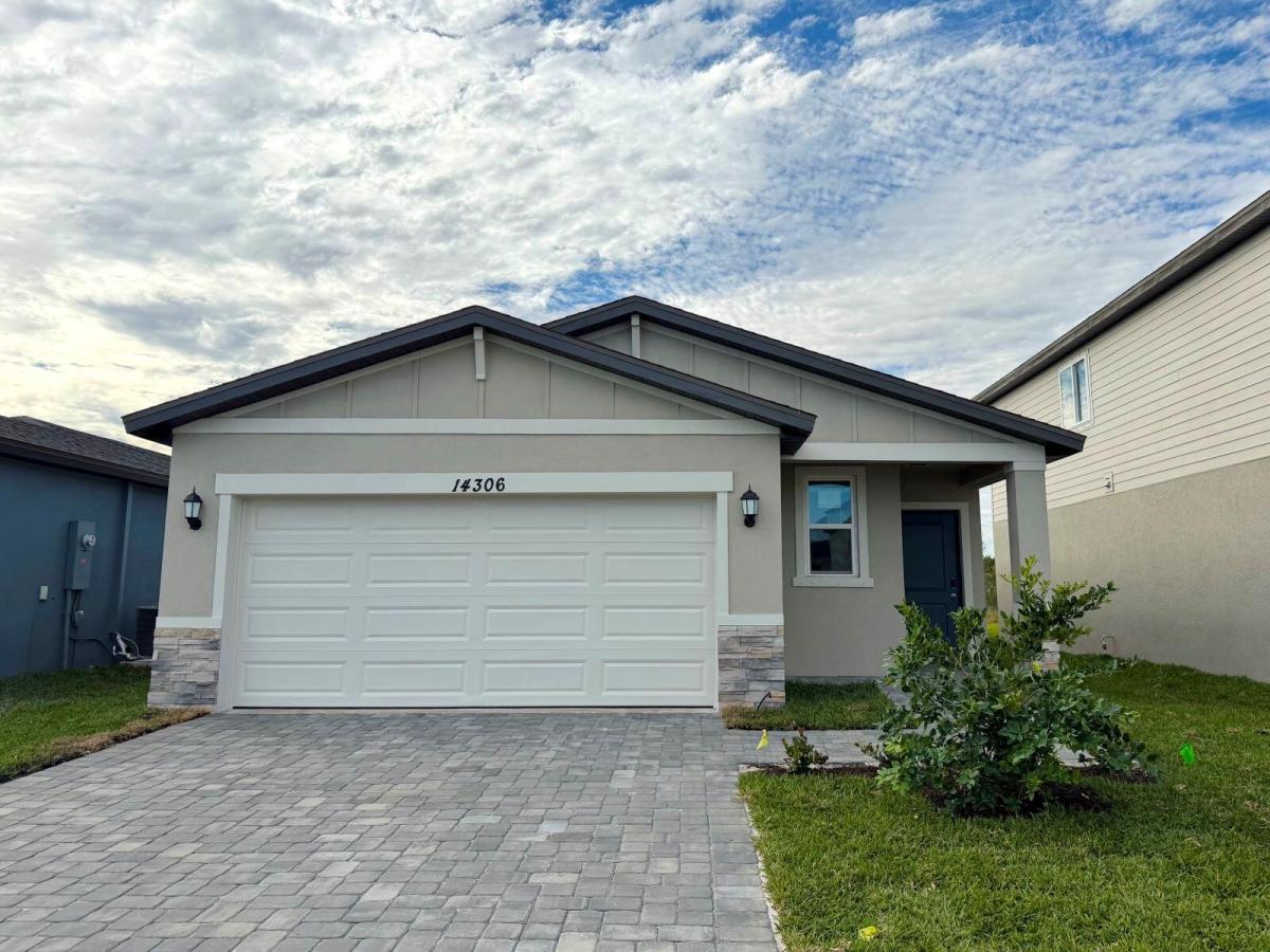 MLS #R11129958 image #0