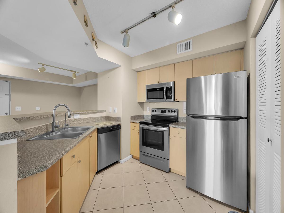 MLS #R11130514 image #0