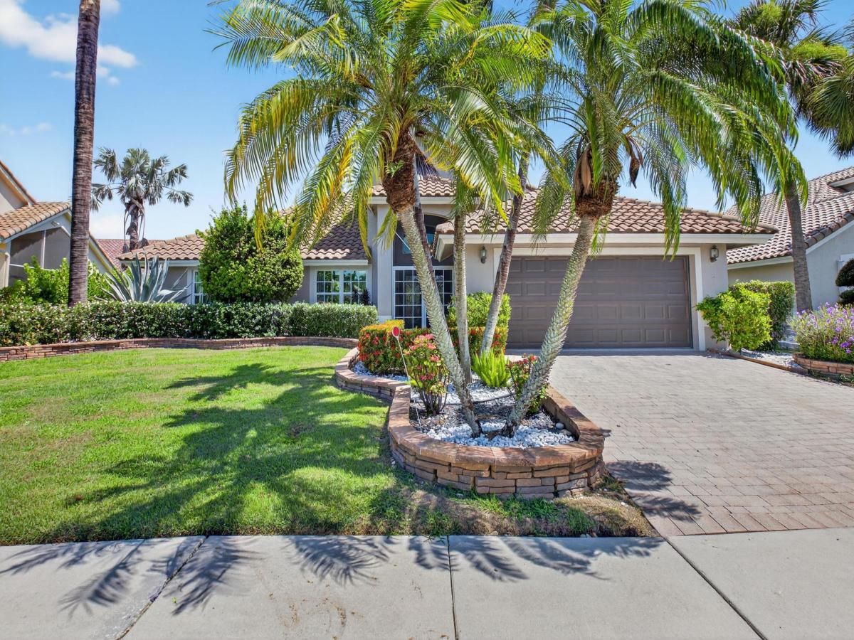 MLS #R11130663 image #0