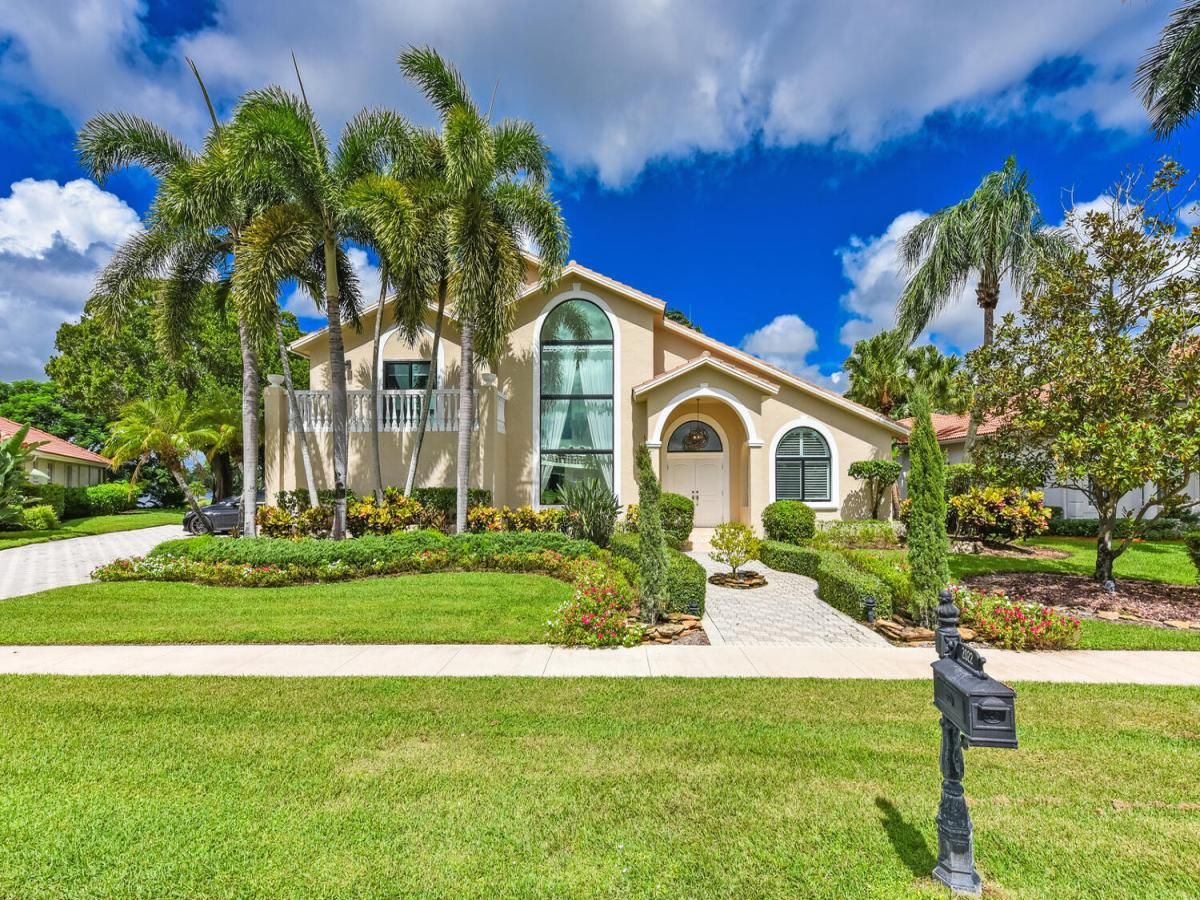 MLS #R11131281 image #0