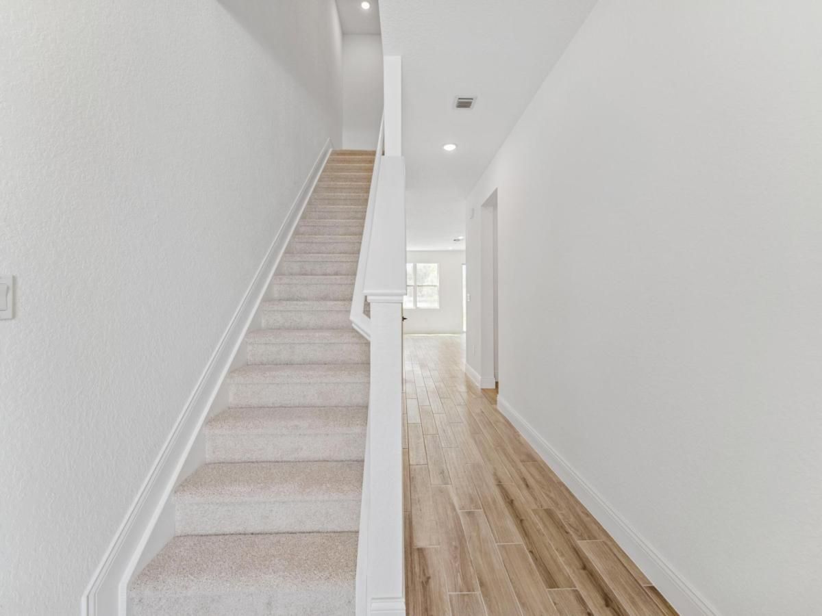 MLS #R11131392 image #0