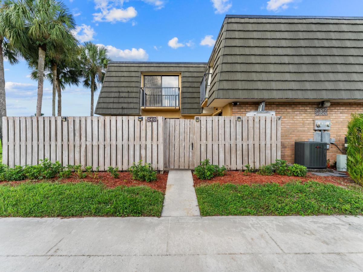 MLS #R11131806 image #0