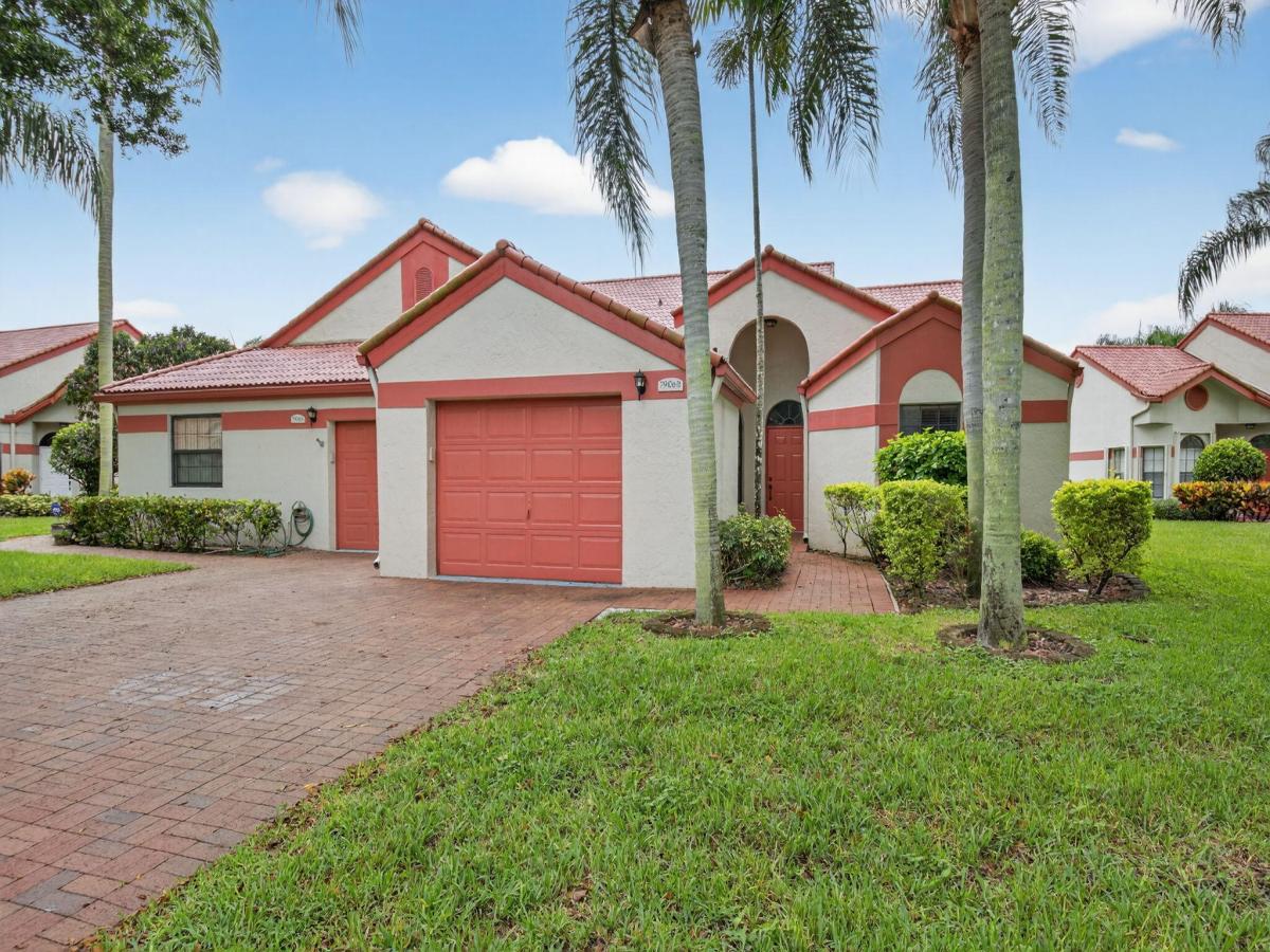 MLS #R11132156 image #0