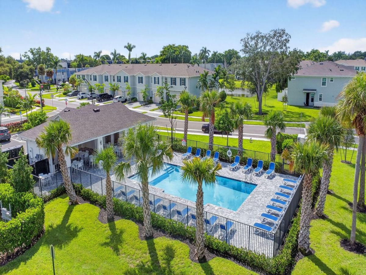 MLS #R11135298 image #0