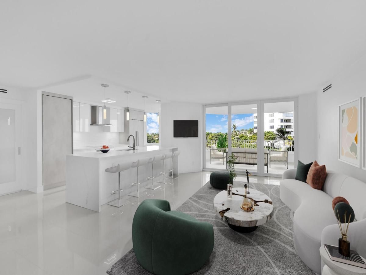 MLS #R11135368 image #0