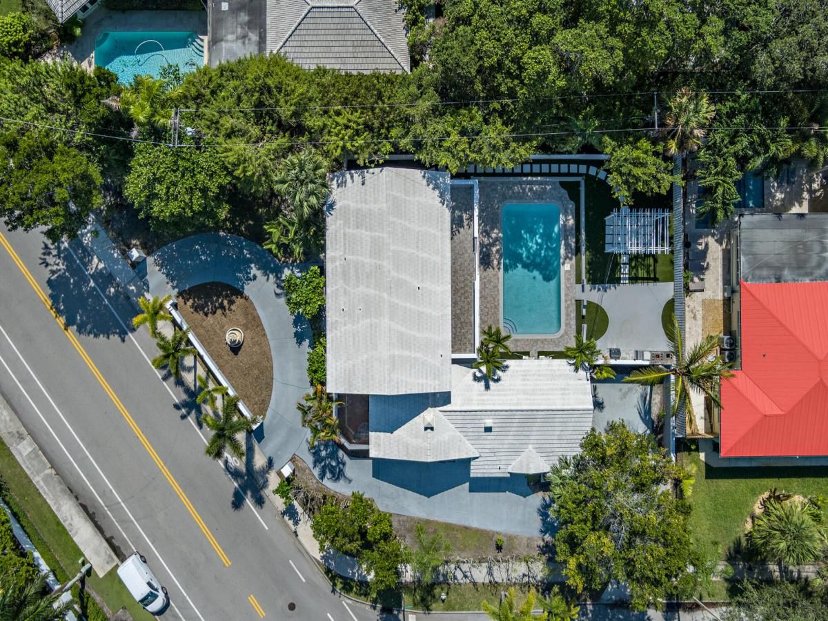 MLS #R11135679 image #0