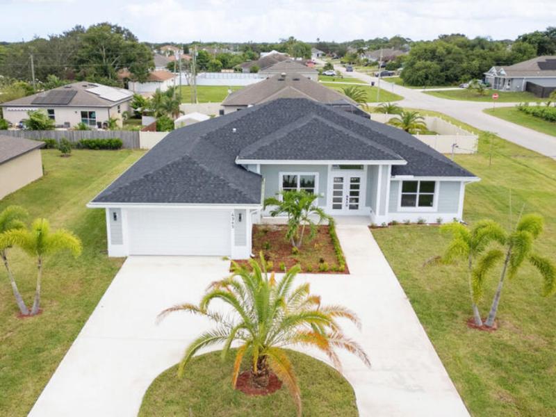 MLS #R11136334 image #0