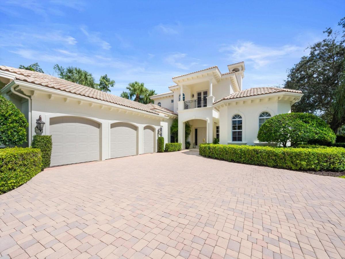 MLS #R11136594 image #0