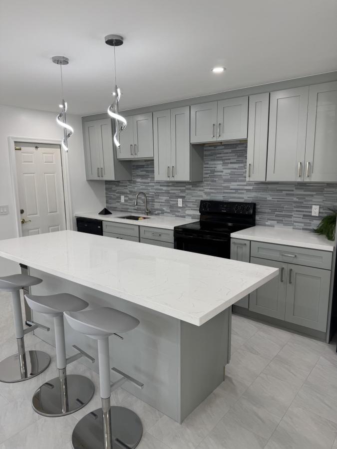 MLS #R11136613 image #0