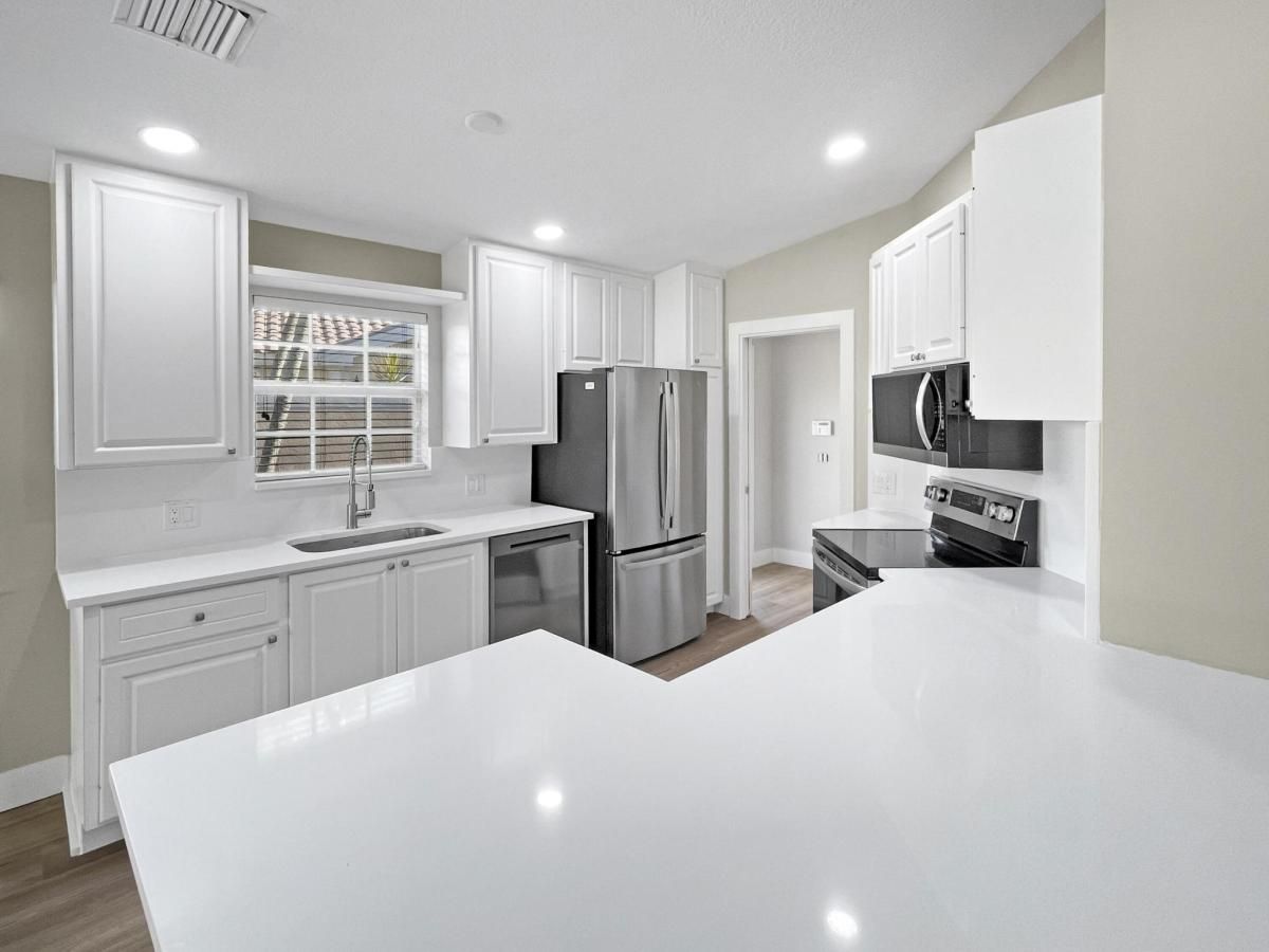 MLS #R11136715 image #0