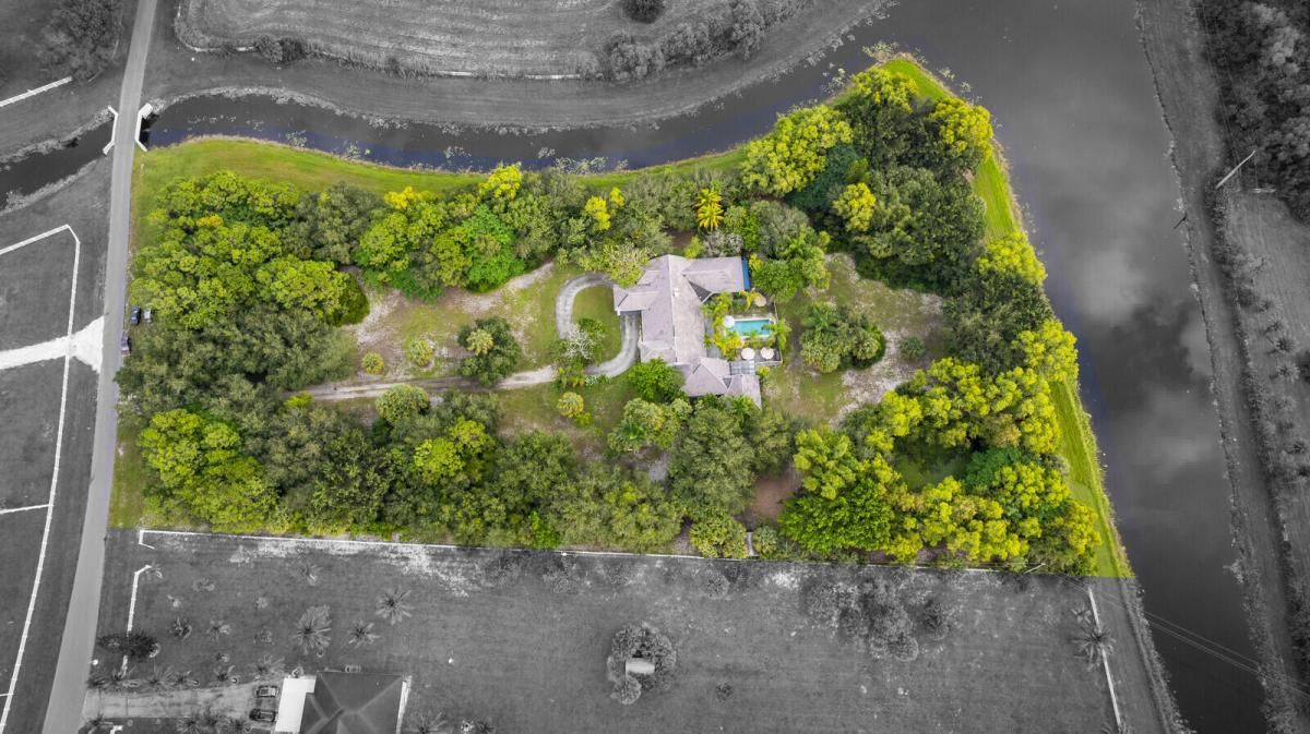 MLS #R11139858 image #0