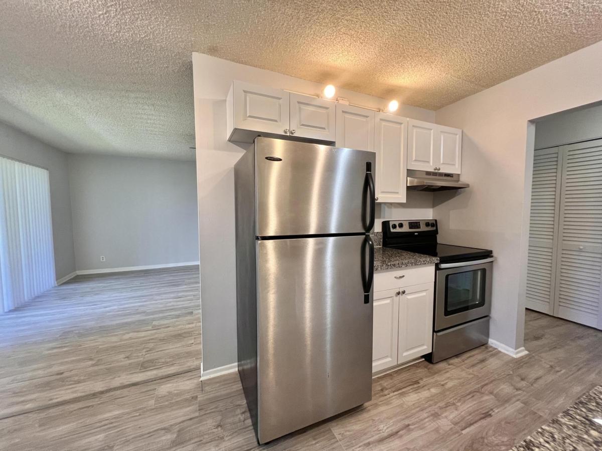 MLS #R11139946 image #0