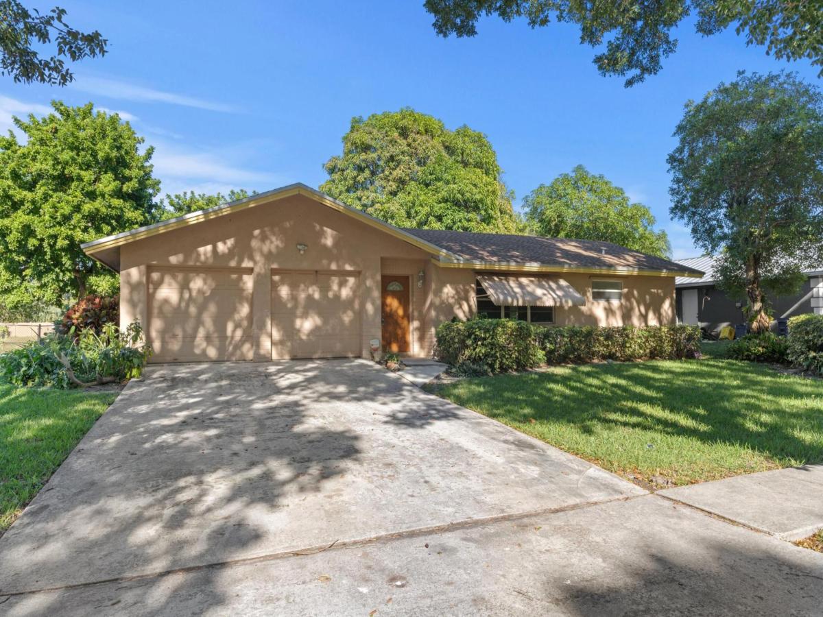 MLS #R11139958 image #0