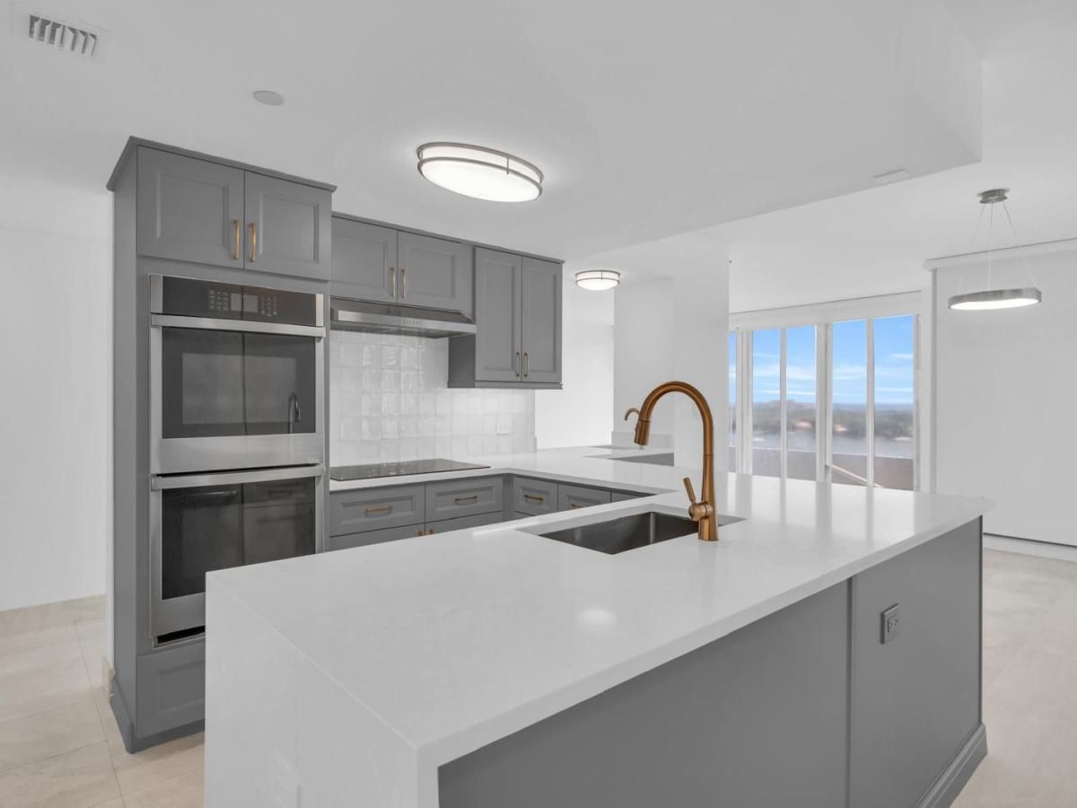 MLS #R11140359 image #0