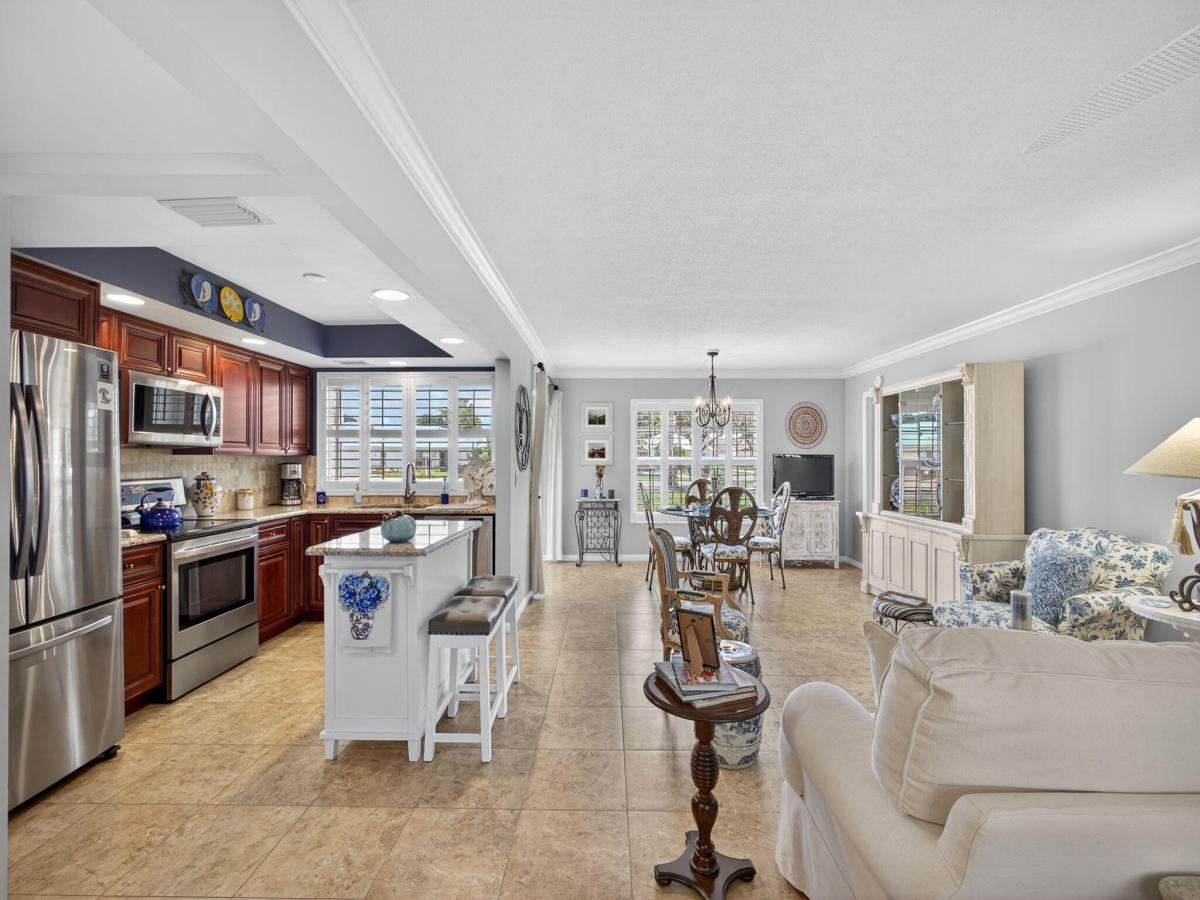 MLS #R11140503 image #0