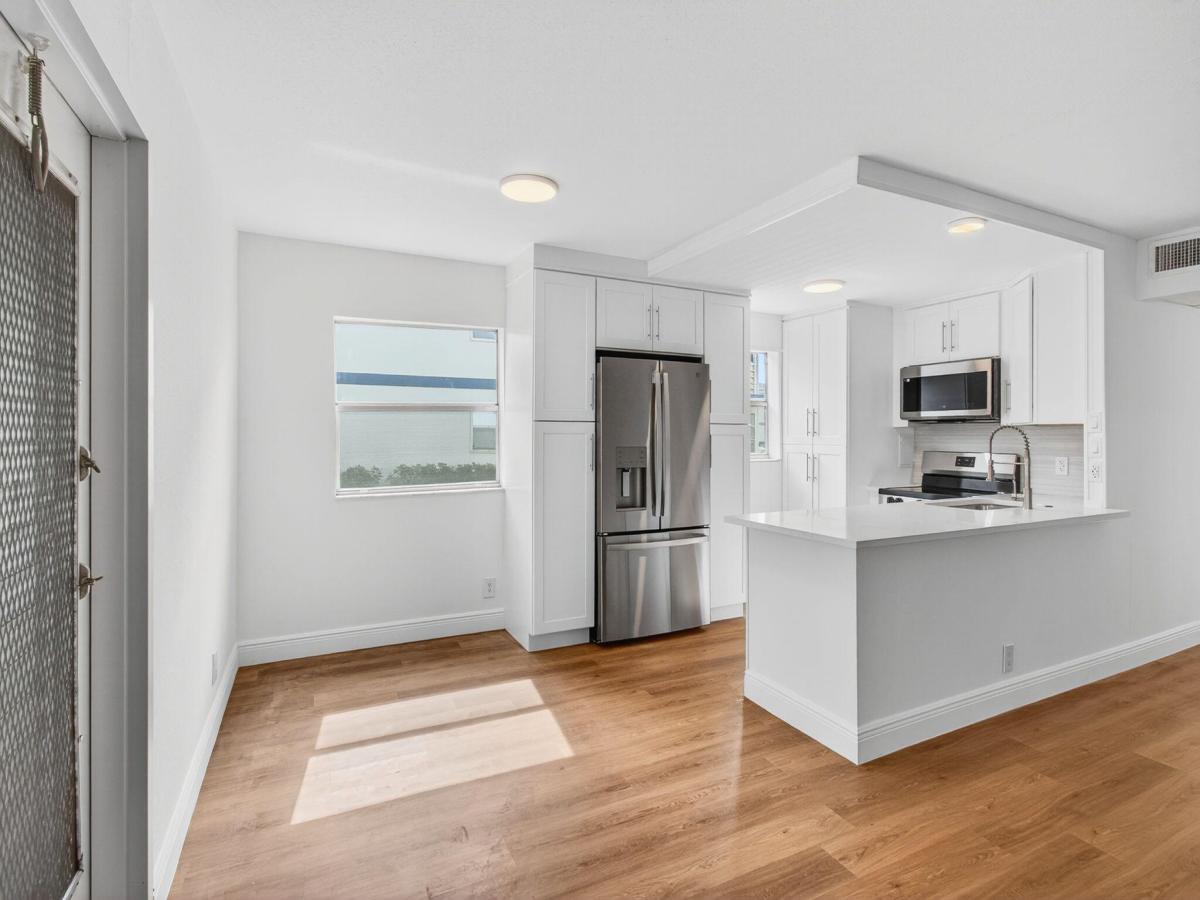 MLS #R11141105 image #0