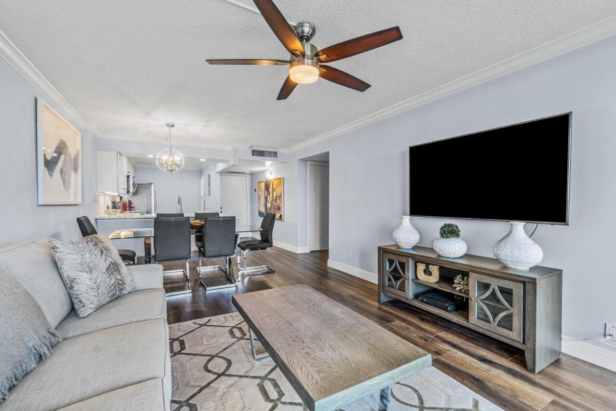 MLS #R11141571 image #0