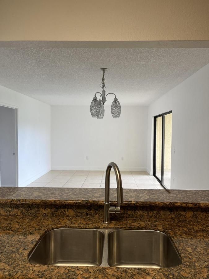 MLS #R11141636 image #0