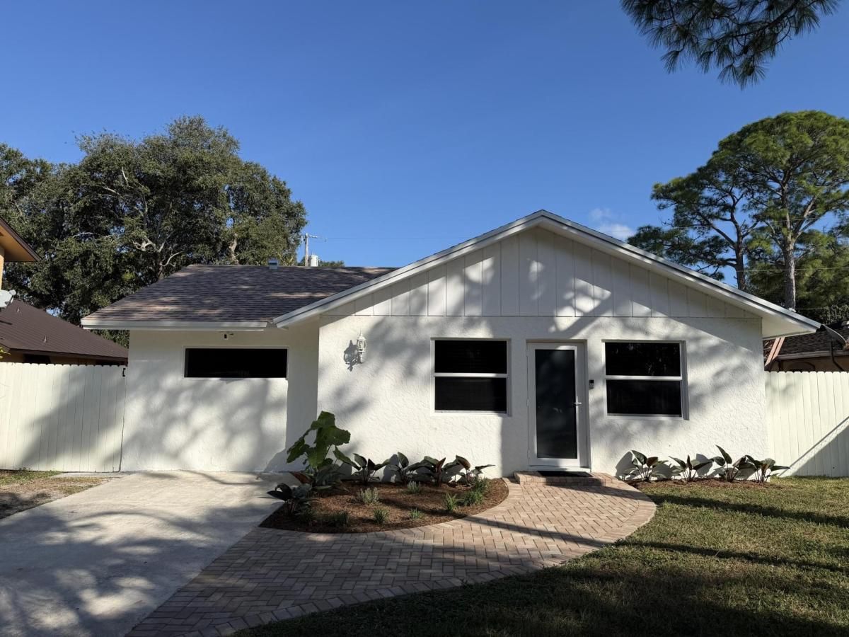 MLS #R11142175 image #0