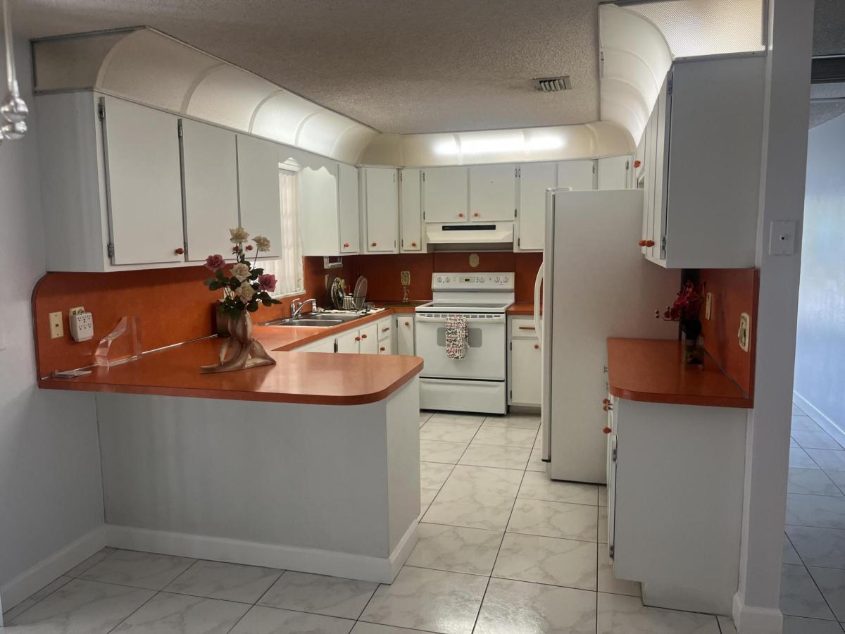 MLS #R11142421 image #0