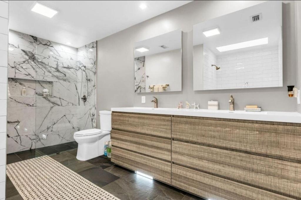 MLS #R11143726 image #0