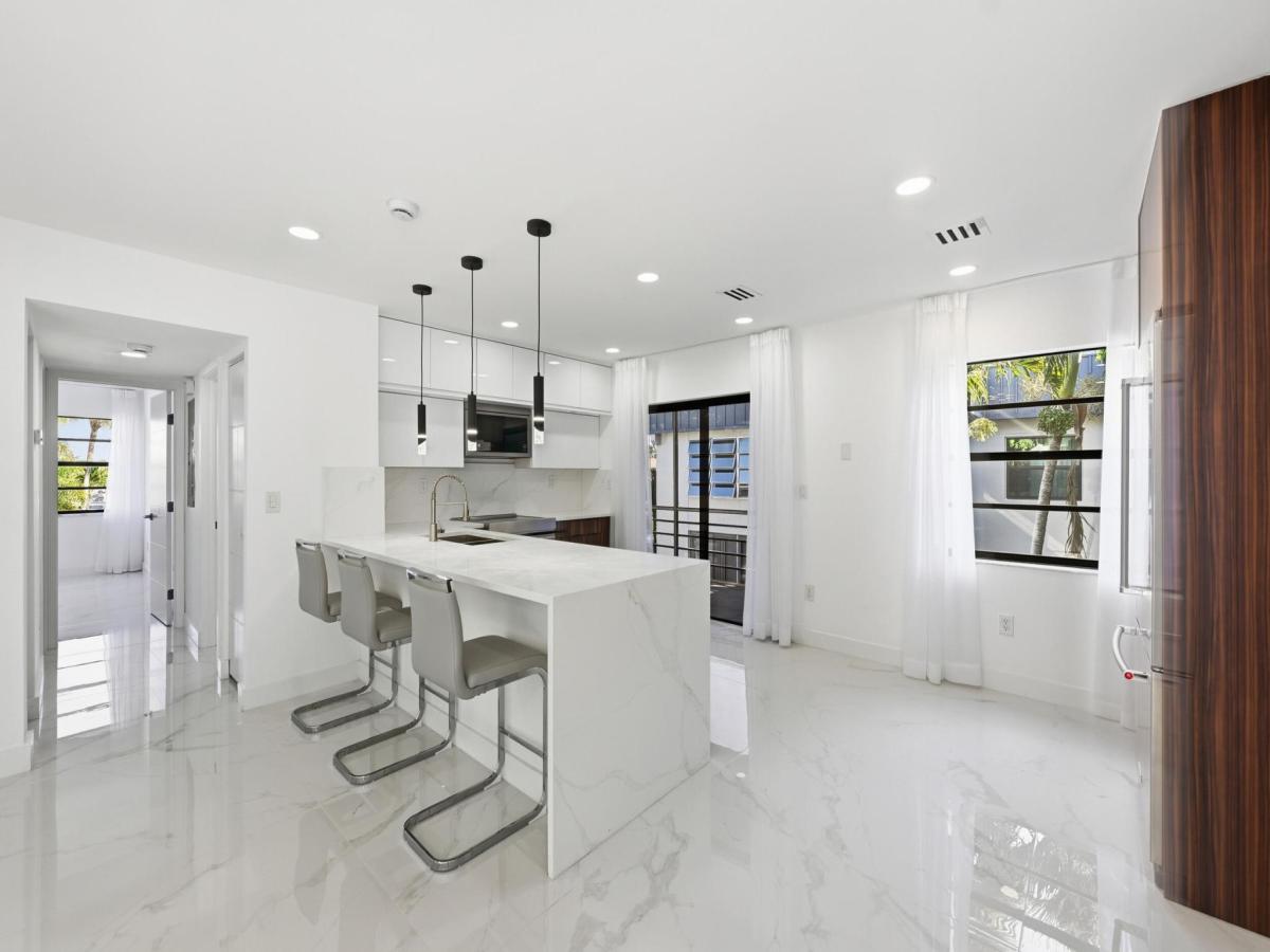 MLS #R11143777 image #0
