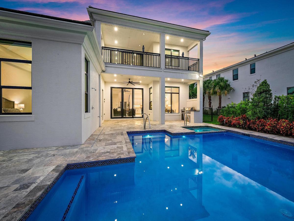 MLS #R11143789 image #0