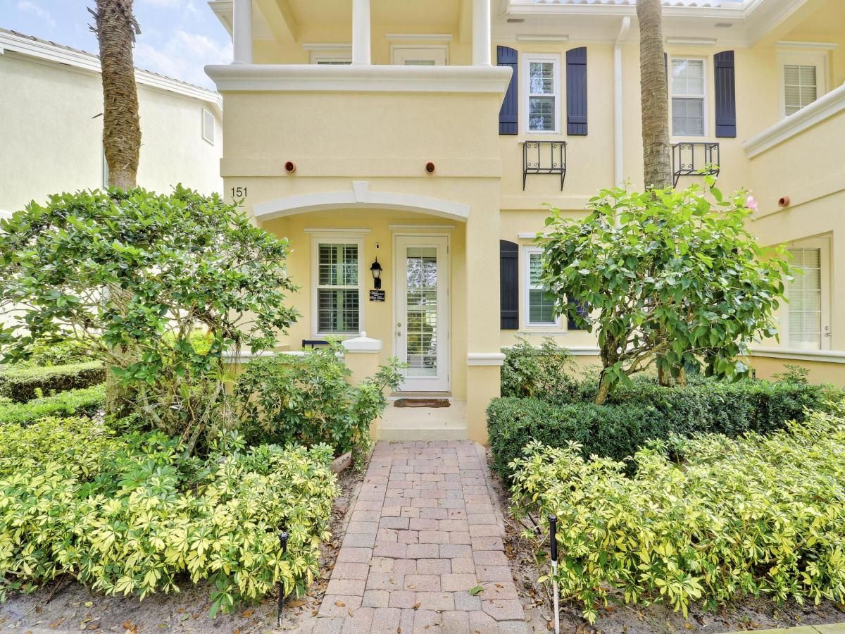 MLS #R11143844 image #0