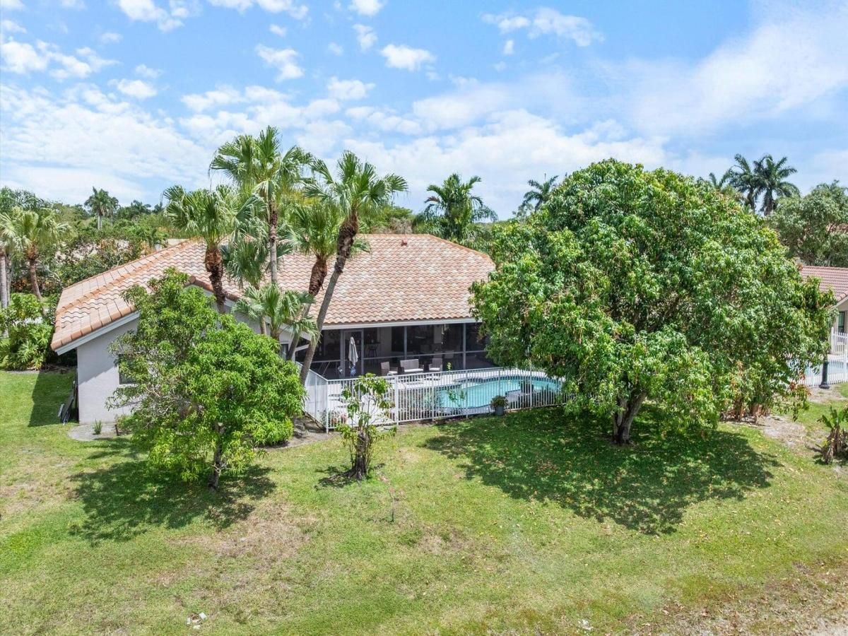 MLS #R11144183 image #0