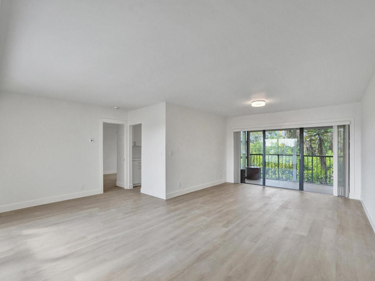 MLS #R11144270 image #0