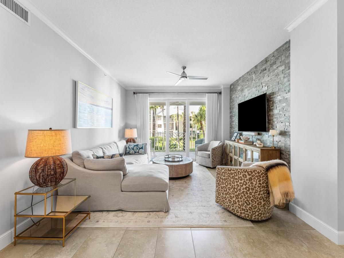 MLS #R11146326 image #0