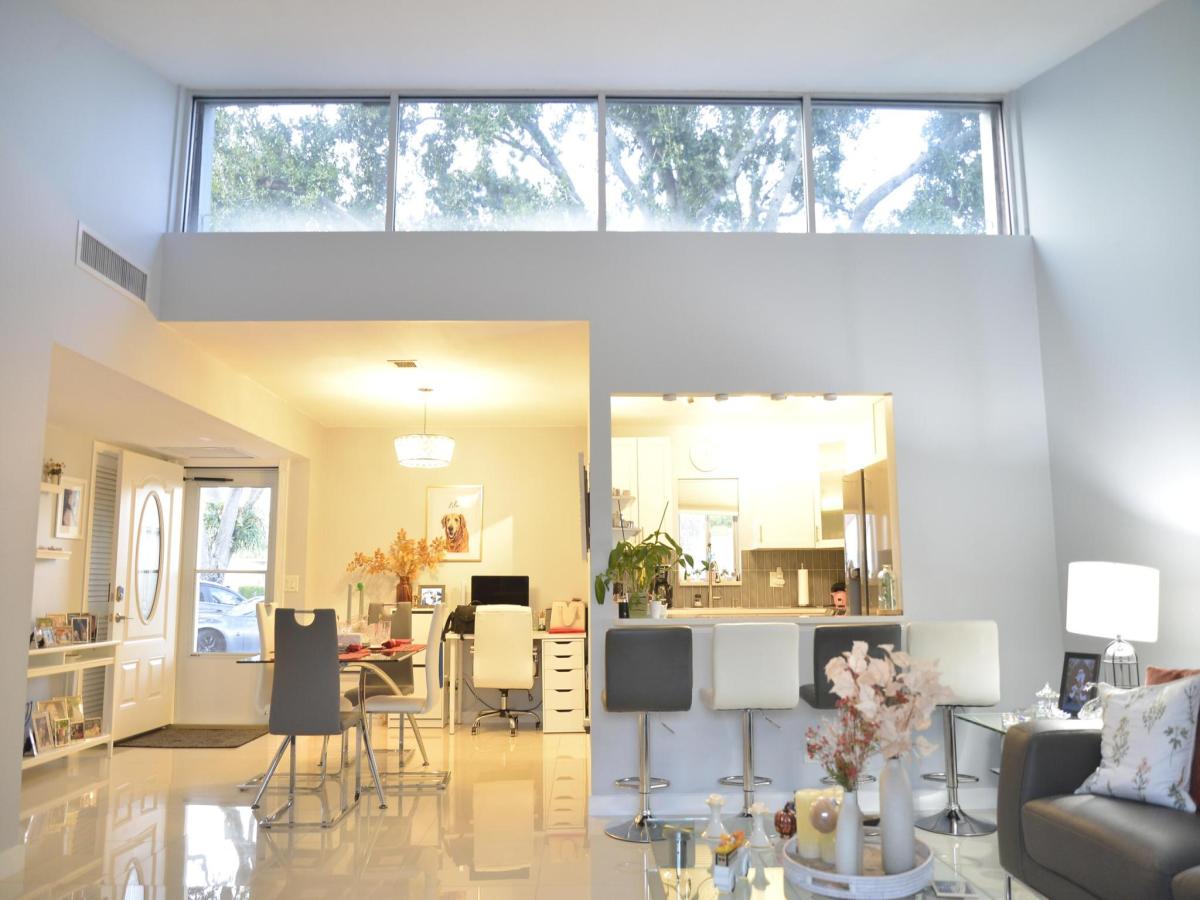 MLS #R11147062 image #0