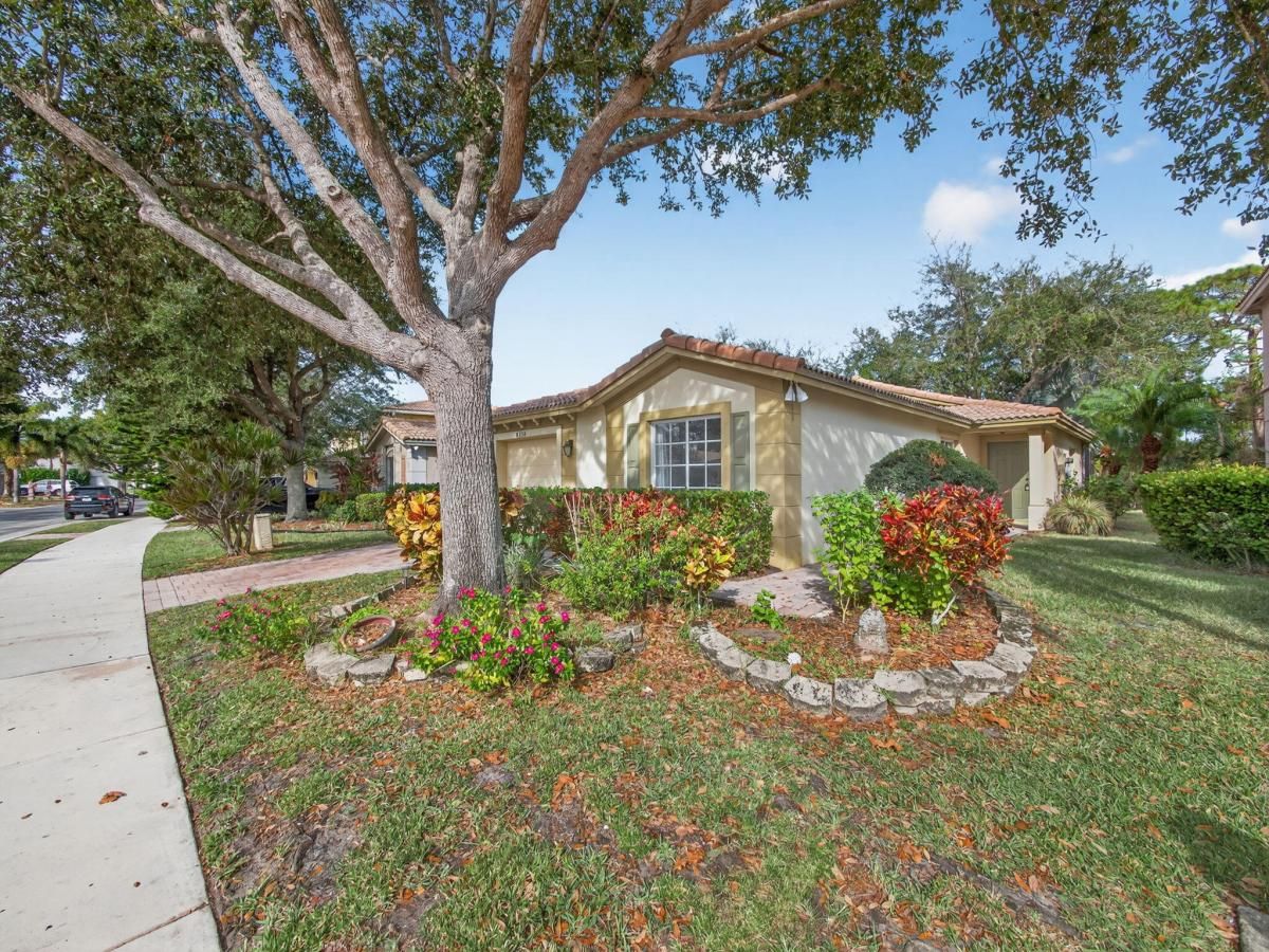 MLS #R11147544 image #0