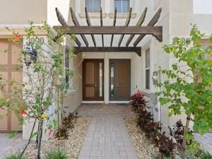 MLS #R11147699 image #0