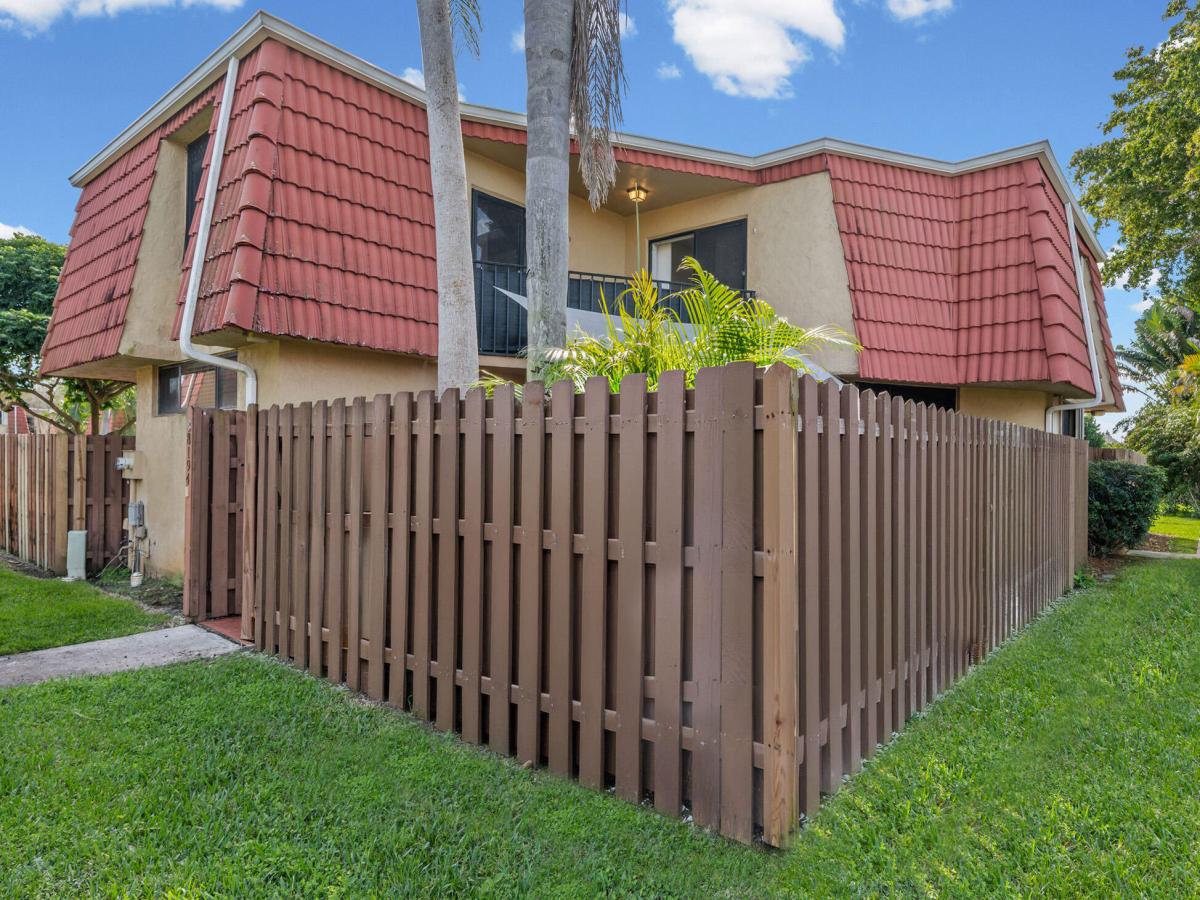 MLS #R11147774 image #0